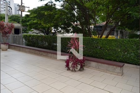 Apartamento à venda com 222m², 3 quartos e 2 vagasJardim frontal