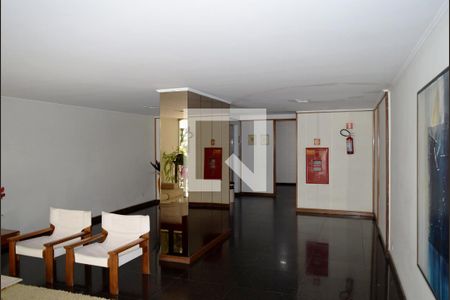 Apartamento à venda com 222m², 3 quartos e 2 vagasHall de entrada