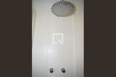 Apartamento à venda com 222m², 3 quartos e 2 vagasBanheiro da Suíte 1 - piso inferior