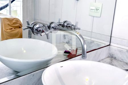 Apartamento à venda com 47m², 1 quarto e 1 vaga Apartamento à venda com 47m², 1 quarto e 1 vagaBanheiro
