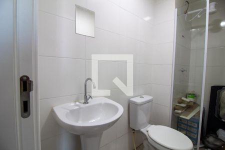 Banheiro de apartamento à venda com 1 quarto, 24m² em Santo Amaro, São Paulo