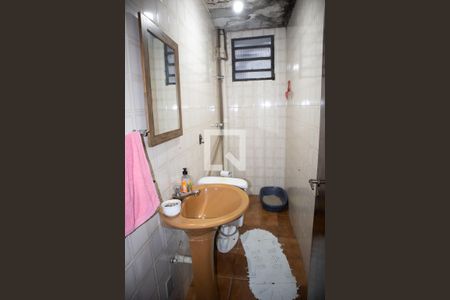 Casa à venda com 90m², 3 quartos e sem vagaLavabo