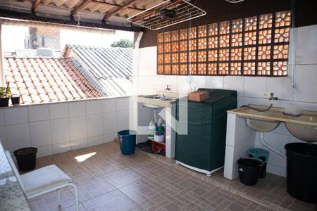 Casa à venda com 90m², 3 quartos e sem vagaÁrea de Serviço