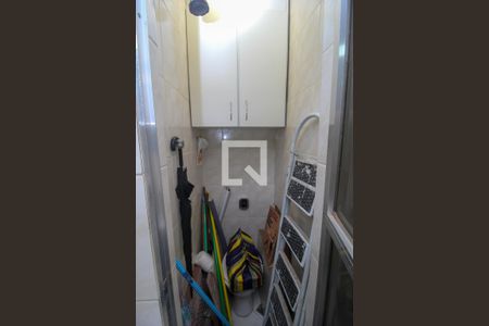 Apartamento à venda com 70m², 2 quartos e sem vaga Apartamento à venda com 70m², 2 quartos e sem vagaQuarto de Serviço