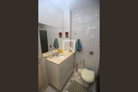 Apartamento à venda com 70m², 2 quartos e sem vaga Apartamento à venda com 70m², 2 quartos e sem vagaBanheiro Social