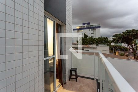 Apartamento para alugar com 42m², 2 quartos e 1 vaga Apartamento para alugar com 42m², 2 quartos e 1 vagaVaranda