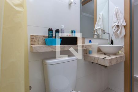 Casa à venda com 103m², 3 quartos e 2 vagas Casa à venda com 103m², 3 quartos e 2 vagasBanheiro Social