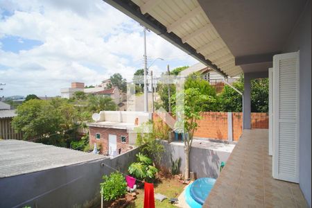 Casa à venda com 200m², 4 quartos e 2 vagas Casa à venda com 200m², 4 quartos e 2 vagasvaranda da Suíte 2