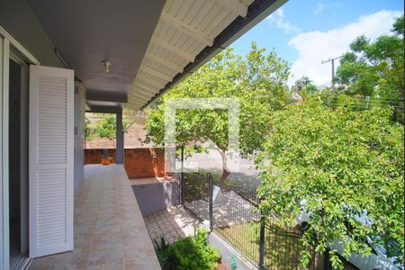 Casa à venda com 200m², 4 quartos e 2 vagas Casa à venda com 200m², 4 quartos e 2 vagasvaranda do Quarto 2