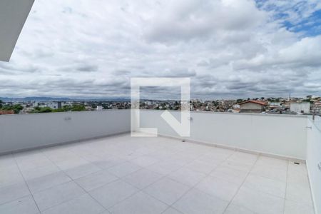 Apartamento à venda com 180m², 3 quartos e 2 vagas Apartamento à venda com 180m², 3 quartos e 2 vagasCobertura