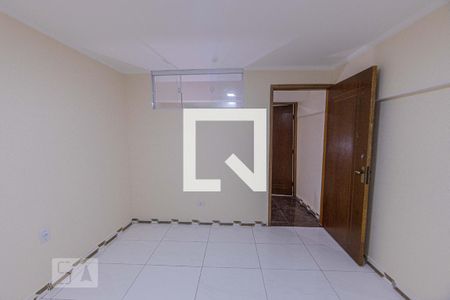 Casa de Condomínio para alugar com 2 quartos, 60m² em Vila Granada, São Paulo