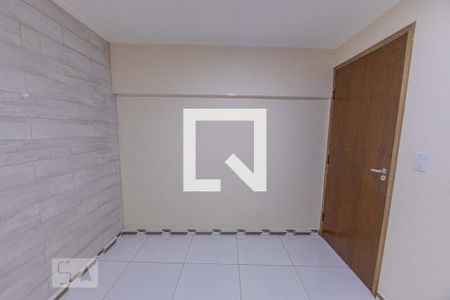 Casa de Condomínio para alugar com 2 quartos, 60m² em Vila Granada, São Paulo