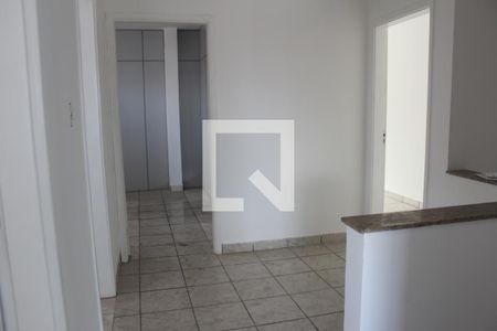 Casa à venda com 250m², 4 quartos e 3 vagasHall social