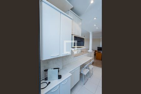 Apartamento à venda com 97m², 3 quartos e 2 vagas Apartamento à venda com 97m², 3 quartos e 2 vagasCozinha