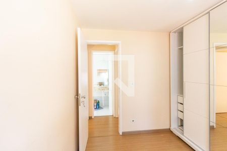 Quarto 1 de apartamento para alugar com 2 quartos, 60m² em Centro, Curitiba