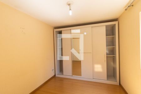 Quarto 2 de apartamento para alugar com 2 quartos, 60m² em Centro, Curitiba