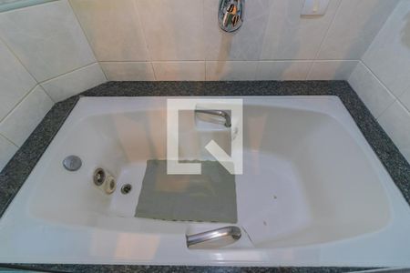 Apartamento à venda com 188m², 4 quartos e 3 vagasBanheiro