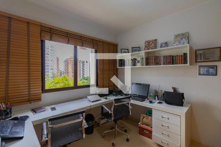 Apartamento à venda com 188m², 4 quartos e 3 vagasquarto 1