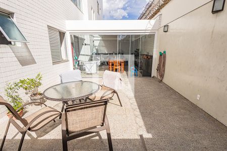 Apartamento à venda com 210m², 4 quartos e 4 vagasEspaço Gourmet e area privativa