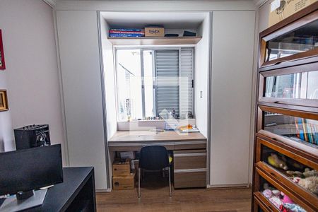 Apartamento à venda com 210m², 4 quartos e 4 vagasQuarto 4