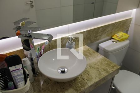 Apartamento à venda com 58m², 2 quartos e 2 vagasBanheiro