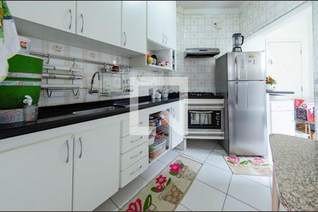 Apartamento à venda com 85m², 2 quartos e 2 vagas Apartamento à venda com 85m², 2 quartos e 2 vagasCozinha