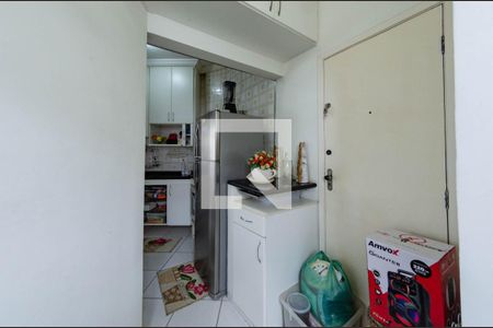 Apartamento à venda com 85m², 2 quartos e 2 vagas Apartamento à venda com 85m², 2 quartos e 2 vagasÁrea de serviço