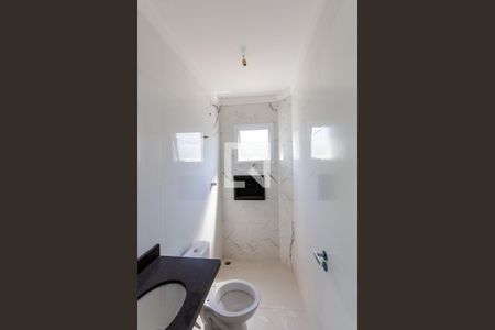 Apartamento à venda com 88m², 2 quartos e 1 vaga Apartamento à venda com 88m², 2 quartos e 1 vagaBanheiro