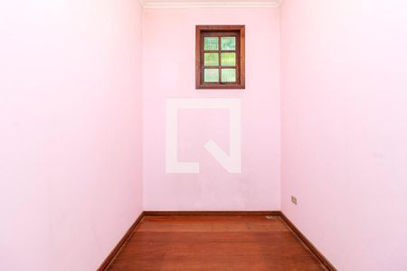 Casa à venda com 300m², 6 quartos e 4 vagas Casa à venda com 300m², 6 quartos e 4 vagasSuíte 1 - Closet