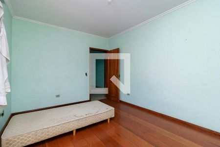 Casa à venda com 300m², 6 quartos e 4 vagas Casa à venda com 300m², 6 quartos e 4 vagasQuarto 5