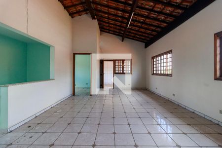 Casa à venda com 300m², 6 quartos e 4 vagas Casa à venda com 300m², 6 quartos e 4 vagasSala 2 - Piso 3