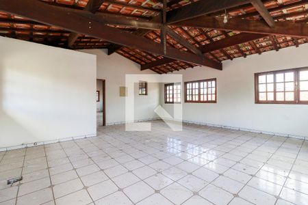Casa à venda com 300m², 6 quartos e 4 vagas Casa à venda com 300m², 6 quartos e 4 vagasSala - Piso 3