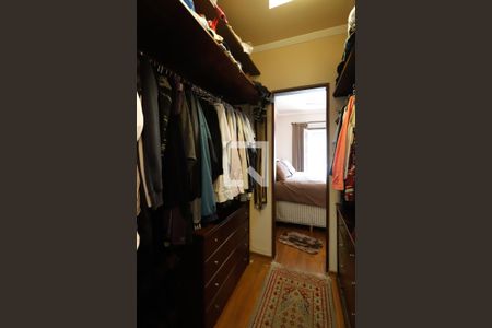 Casa à venda com 250m², 3 quartos e 4 vagas Casa à venda com 250m², 3 quartos e 4 vagasCloset da suíte 1