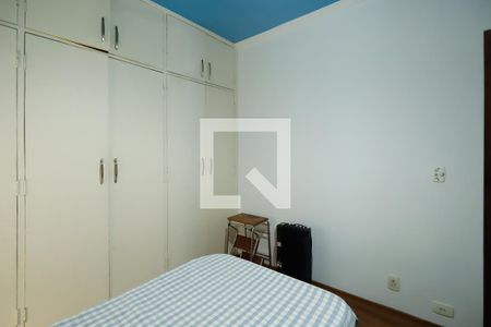 Casa à venda com 250m², 3 quartos e 4 vagas Casa à venda com 250m², 3 quartos e 4 vagasQuarto 1