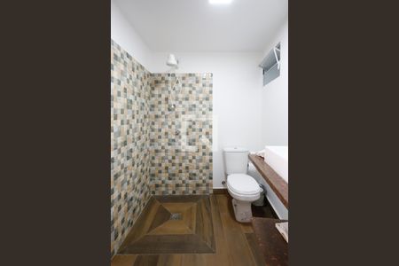 Casa à venda com 250m², 3 quartos e 4 vagas Casa à venda com 250m², 3 quartos e 4 vagasLavabo