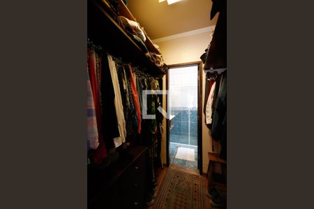 Casa à venda com 250m², 3 quartos e 4 vagas Casa à venda com 250m², 3 quartos e 4 vagasCloset da suíte 1