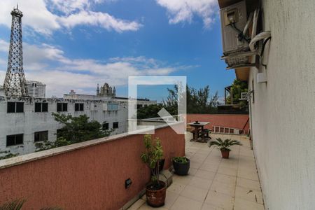 Apartamento à venda com 155m², 2 quartos e 2 vagasTerraço