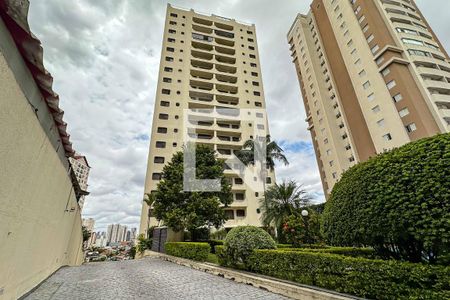 Apartamento à venda com 175m², 4 quartos e 4 vagas Apartamento à venda com 175m², 4 quartos e 4 vagasFachada