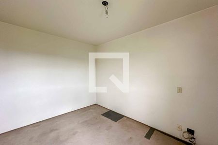 Apartamento à venda com 175m², 4 quartos e 4 vagas Apartamento à venda com 175m², 4 quartos e 4 vagasQuarto 3