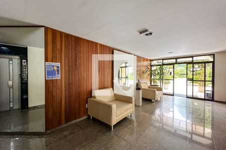 Apartamento à venda com 175m², 4 quartos e 4 vagas Apartamento à venda com 175m², 4 quartos e 4 vagasÁrea comum