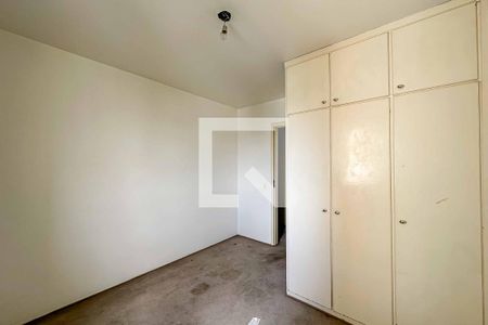 Apartamento à venda com 175m², 4 quartos e 4 vagas Apartamento à venda com 175m², 4 quartos e 4 vagasQuarto 1