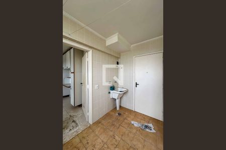 Apartamento à venda com 175m², 4 quartos e 4 vagas Apartamento à venda com 175m², 4 quartos e 4 vagasÁrea de Serviço