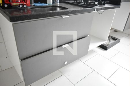 Apartamento para alugar com 44m², 2 quartos e 1 vagaCozinha - Armários