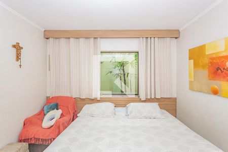 Casa à venda com 126m², 3 quartos e 2 vagasSuíte 1