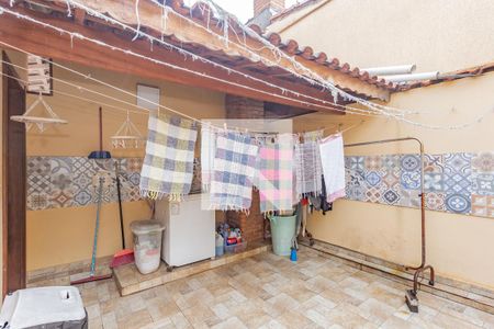 Casa à venda com 126m², 3 quartos e 2 vagasÁrea de Serviço