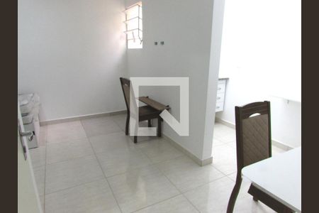 Sala/Cozinha de kitnet/studio para alugar com 1 quarto, 28m² em Vila Sonia, São Paulo