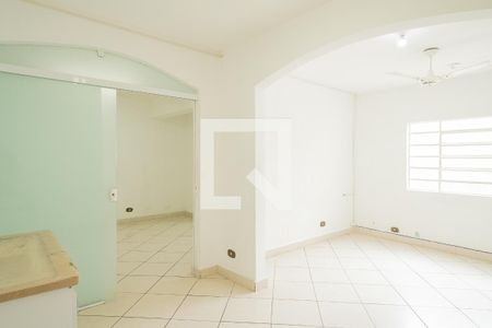 Casa à venda com 256m², 2 quartos e 2 vagasSala de Jantar