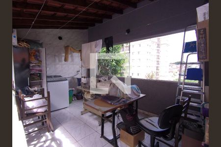 Casa à venda com 100m², 3 quartos e 2 vagasVaranda/ Area de Serviço