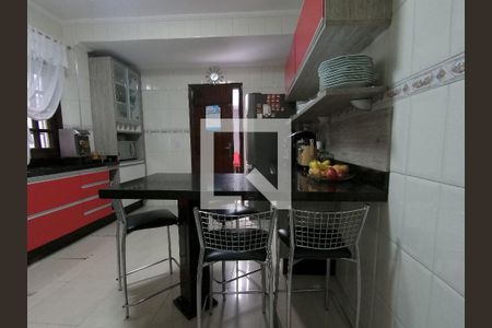 Casa à venda com 100m², 3 quartos e 2 vagasCozinha