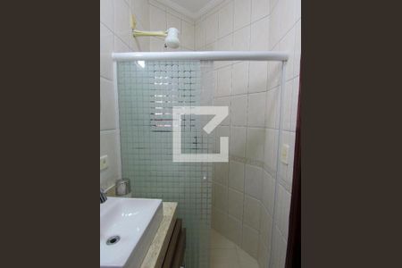 Casa à venda com 100m², 3 quartos e 2 vagasBanheiro da Suíte